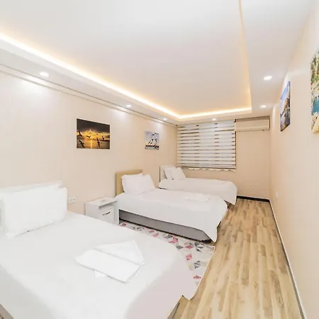 Flat Near In Muratpasa *