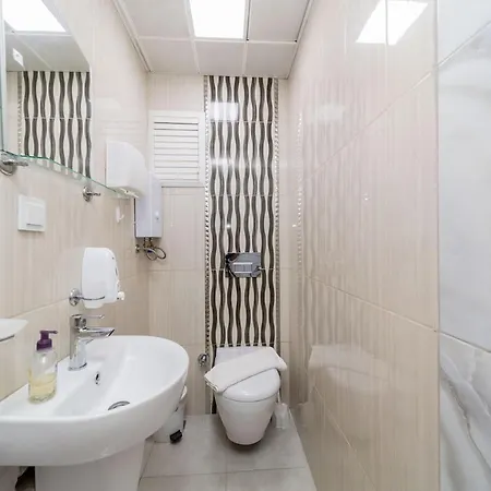 Flat Near In Muratpasa *